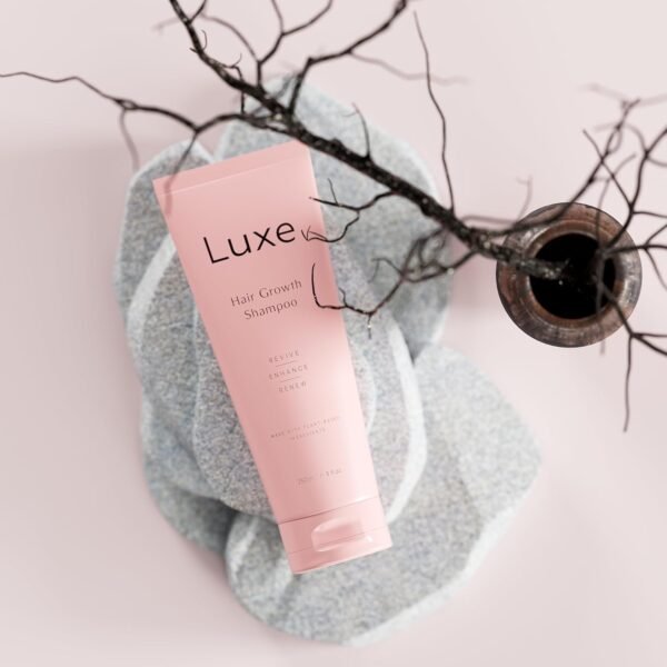 71W7LyxKxcL._AC_SL1500_.jpg Shampoo per la crescita dei capelli di Luxe Cosmetics - Formula vegetale per capelli più spessi e corposi e shampoo quotidiano per capelli lucenti