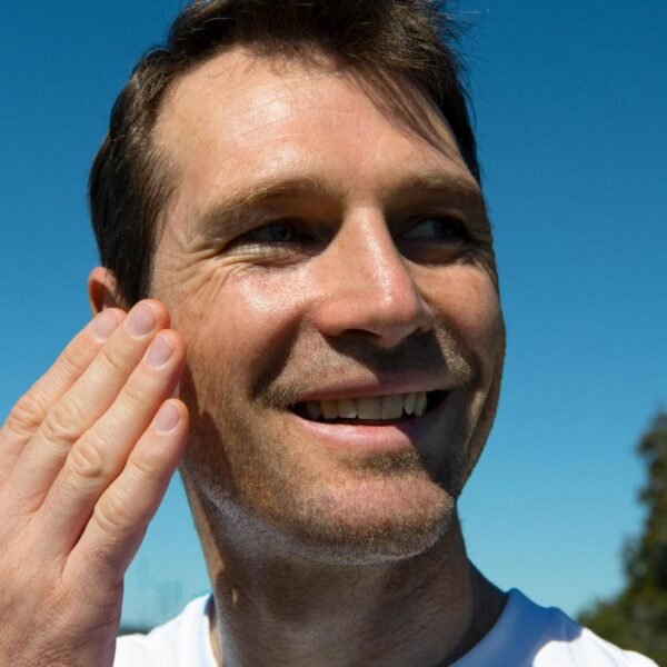 Crema idratante viso Ursa Major 1,7 oz nera