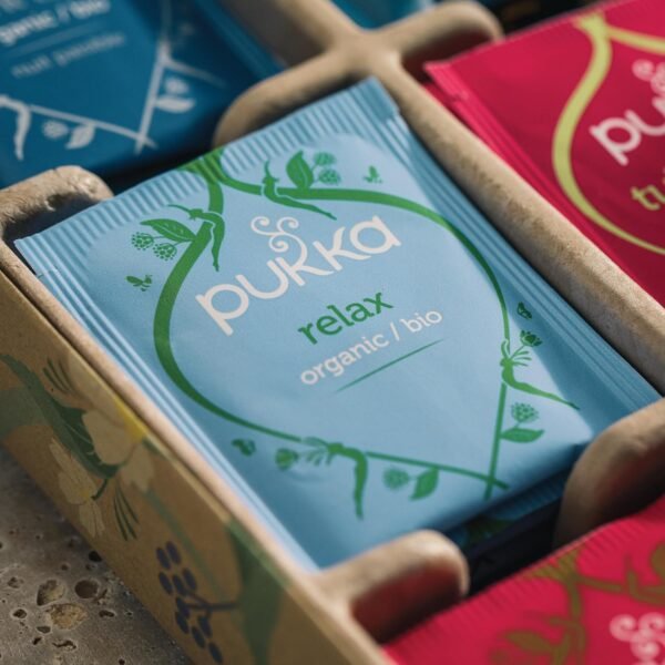 Relax Selection Box, Selezione di Tè e Tisane Biologici, 45 Bustine, 5 Gusti, Confezione Regalo Tisane, Perfetto per un Regalo Naturale, Idea Regalo